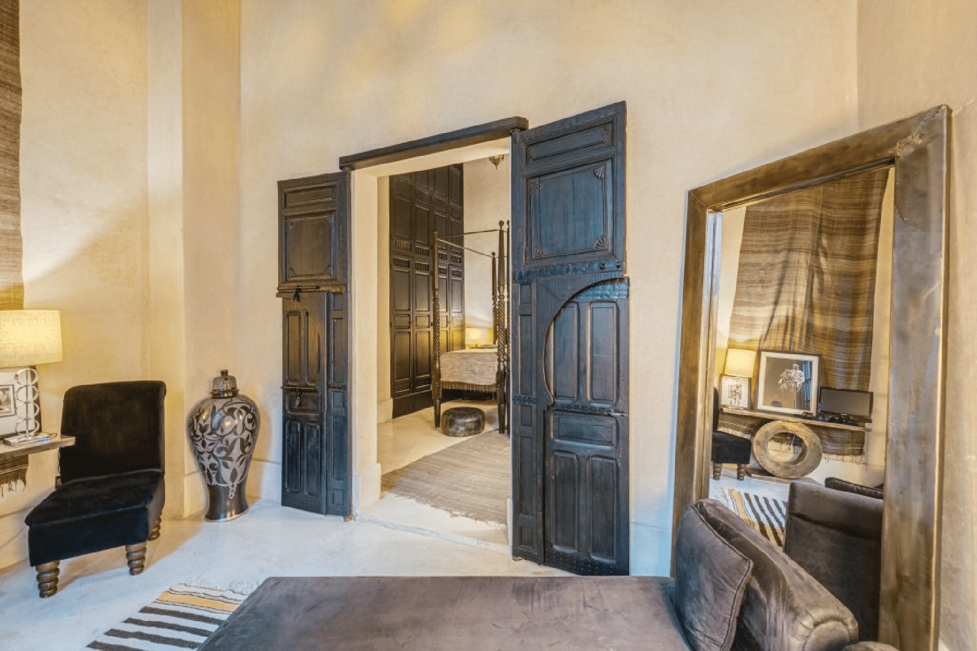 gaiza_conciergerie_Black_Patio_suite_riad_dar_darma-01